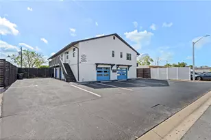 4219 60th St Ct W, Bradenton, FL 34209 - Photo 35