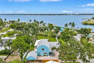 206 20th St W, Bradenton, FL 34205 - Photo 23