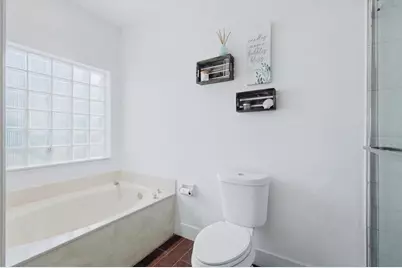 9114 16th Avenue Circle NW, Bradenton, FL 34209 - Photo 17