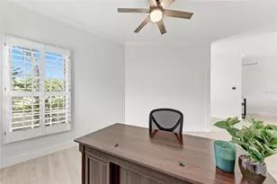 9532 Forest Hills Cir, Sarasota, FL 34238 - Photo 19