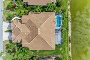 9532 Forest Hills Cir, Sarasota, FL 34238 - Photo 5