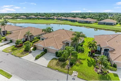 9532 Forest Hills Circle, Sarasota, FL 34238 - Photo 3