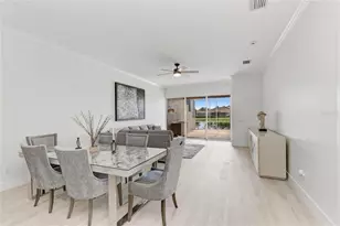 9532 Forest Hills Cir, Sarasota, FL 34238 - Photo 17