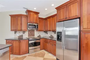 5624 Aaron Ct, Sarasota, FL 34232 - Photo 17