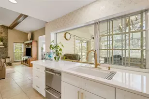 5679 Country Lakes Dr, Sarasota, FL 34243 - Photo 21