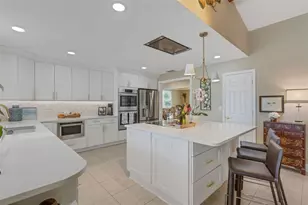 5679 Country Lakes Dr, Sarasota, FL 34243 - Photo 23