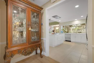 5679 Country Lakes Drive #7, Sarasota, FL 34243 - Photo 13