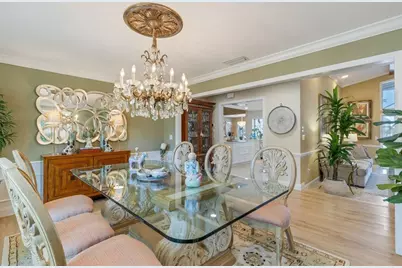 5679 Country Lakes Drive #7, Sarasota, FL 34243 - Photo 11