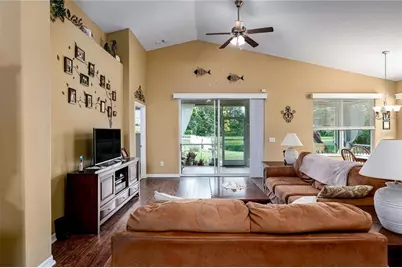 3628 101st Avenue E, Parrish, FL 34219 - Photo 9