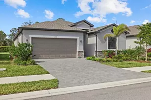 2081 Gardenia Ave, Port Charlotte, FL 33953 - Photo 25