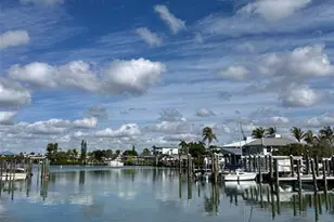 995 La Guna Dr, Venice, FL 34285 - Photo 47