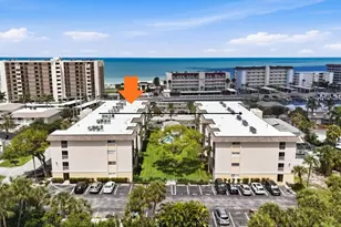 995 La Guna Dr, Venice, FL 34285 - Photo 1