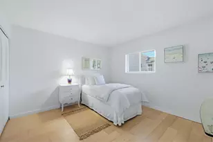 995 La Guna Dr, Venice, FL 34285 - Photo 33