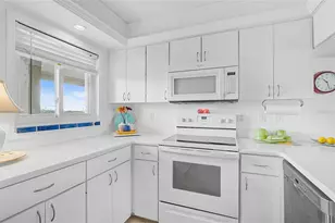 845 Benjamin Franklin Dr, Sarasota, FL 34236 - Photo 5