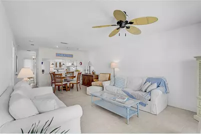 845 Benjamin Franklin Drive #402, Sarasota, FL 34236 - Photo 11