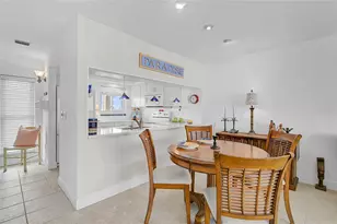 845 Benjamin Franklin Dr, Sarasota, FL 34236 - Photo 7
