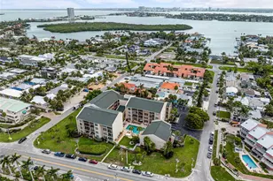 845 Benjamin Franklin Dr, Sarasota, FL 34236 - Photo 27