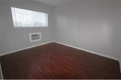 3001 Bee Ridge Road #112, Sarasota, FL 34239 - Photo 11