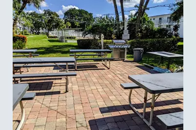 2547 60th Avenue W #L-36, Bradenton, FL 34207 - Photo 27