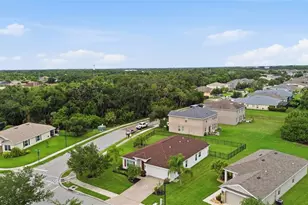 9799 50th St Cir E, Parrish, FL 34219 - Photo 3
