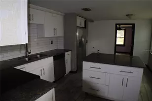 1202 N Ferrell St, Plant City, FL 33563 - Photo 5