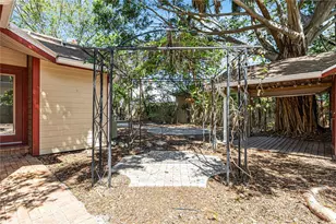 1743 8th St, Sarasota, FL 34236 - Photo 41