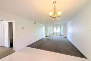4129 Lake Bayshore Dr, Bradenton, FL 34205 - Photo 9