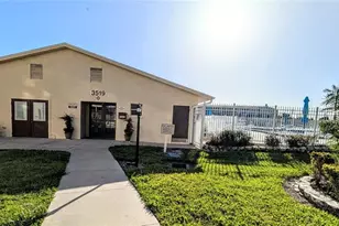 4129 Lake Bayshore Dr, Bradenton, FL 34205 - Photo 31