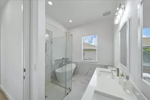 1215 Rio De Janeiro Ave, Punta Gorda, FL 33983 - Photo 39
