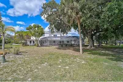 3215 Pine Valley Drive, Sarasota, FL 34239 - Photo 49