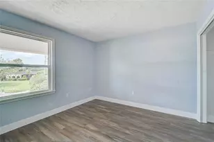 3215 Pine Valley Dr, Sarasota, FL 34239 - Photo 27