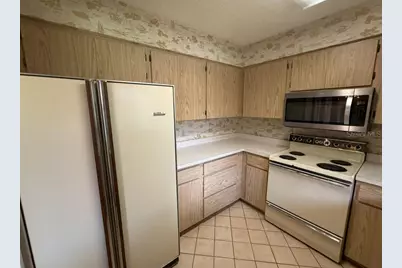 6564 Draw Lane #102, Sarasota, FL 34238 - Photo 11