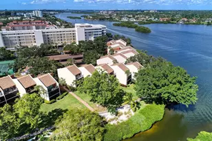 1800 Cove II Pl, Sarasota, FL 34242 - Photo 5