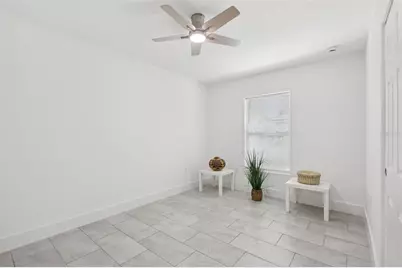 3530 Goodrich Avenue, Sarasota, FL 34234 - Photo 23