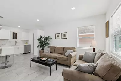 3530 Goodrich Avenue, Sarasota, FL 34234 - Photo 5