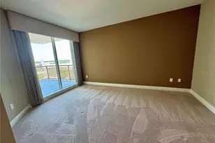 800 N Tamiami Trl, Sarasota, FL 34236 - Photo 13