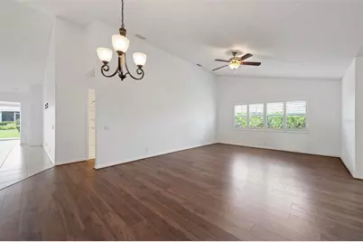 5368 Kelly Drive #17, Sarasota, FL 34233 - Photo 3