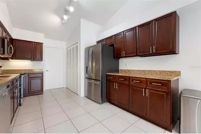 5368 Kelly Drive #17, Sarasota, FL 34233 - Photo 17