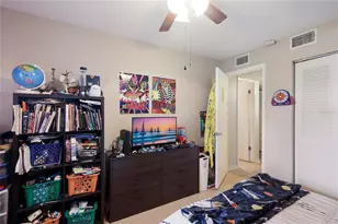 2727 75th St W, Bradenton, FL 34209 - Photo 15