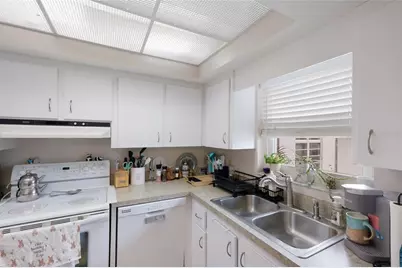 2727 75th Street W #7A11, Bradenton, FL 34209 - Photo 9