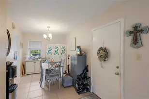 2727 75th St W, Bradenton, FL 34209 - Photo 7