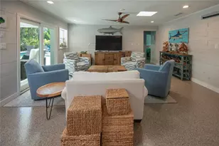 4925 Primrose Path, Sarasota, FL 34242 - Photo 9