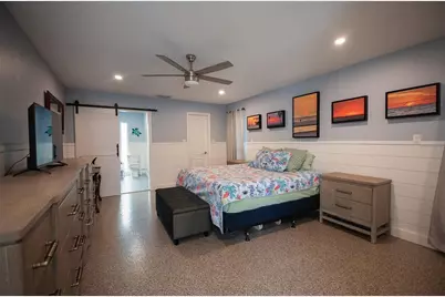 4925 Primrose Path, Sarasota, FL 34242 - Photo 15