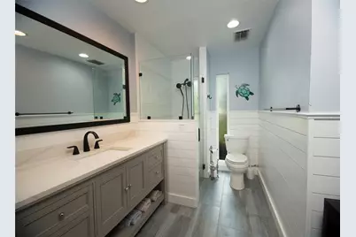 4925 Primrose Path, Sarasota, FL 34242 - Photo 17
