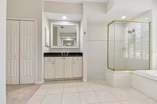 6815 Honeysuckle Trail, Lakewood Ranch, FL 34202 - Photo 21