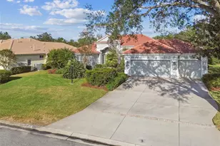6815 Honeysuckle Trail, Lakewood Ranch, FL 34202 - Photo 49