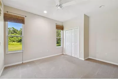 6815 Honeysuckle Trail, Lakewood Ranch, FL 34202 - Photo 33