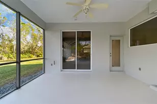 6815 Honeysuckle Trail, Lakewood Ranch, FL 34202 - Photo 35