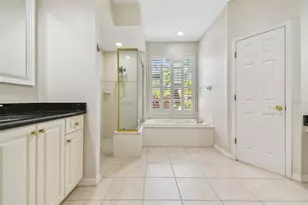 6815 Honeysuckle Trail, Lakewood Ranch, FL 34202 - Photo 19