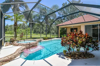 6815 Honeysuckle Trail, Lakewood Ranch, FL 34202 - Photo 41